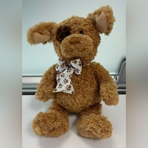 Gund Vintage Brown Dog Plush Stuffed Toy with Paw Print Bow - early 2000’s